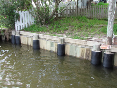 piling wraps on a dock in destin florida